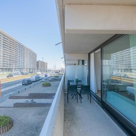 Between Waves Ostend Exterior foto