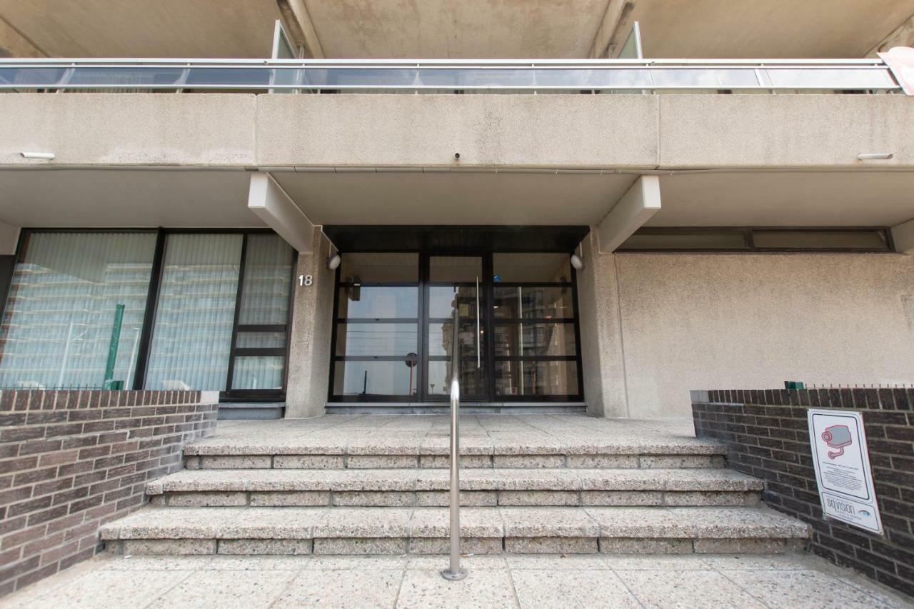 Between Waves Ostend Exterior foto